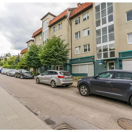 Homestay Earth - 15 Min To Old Town Gdansk